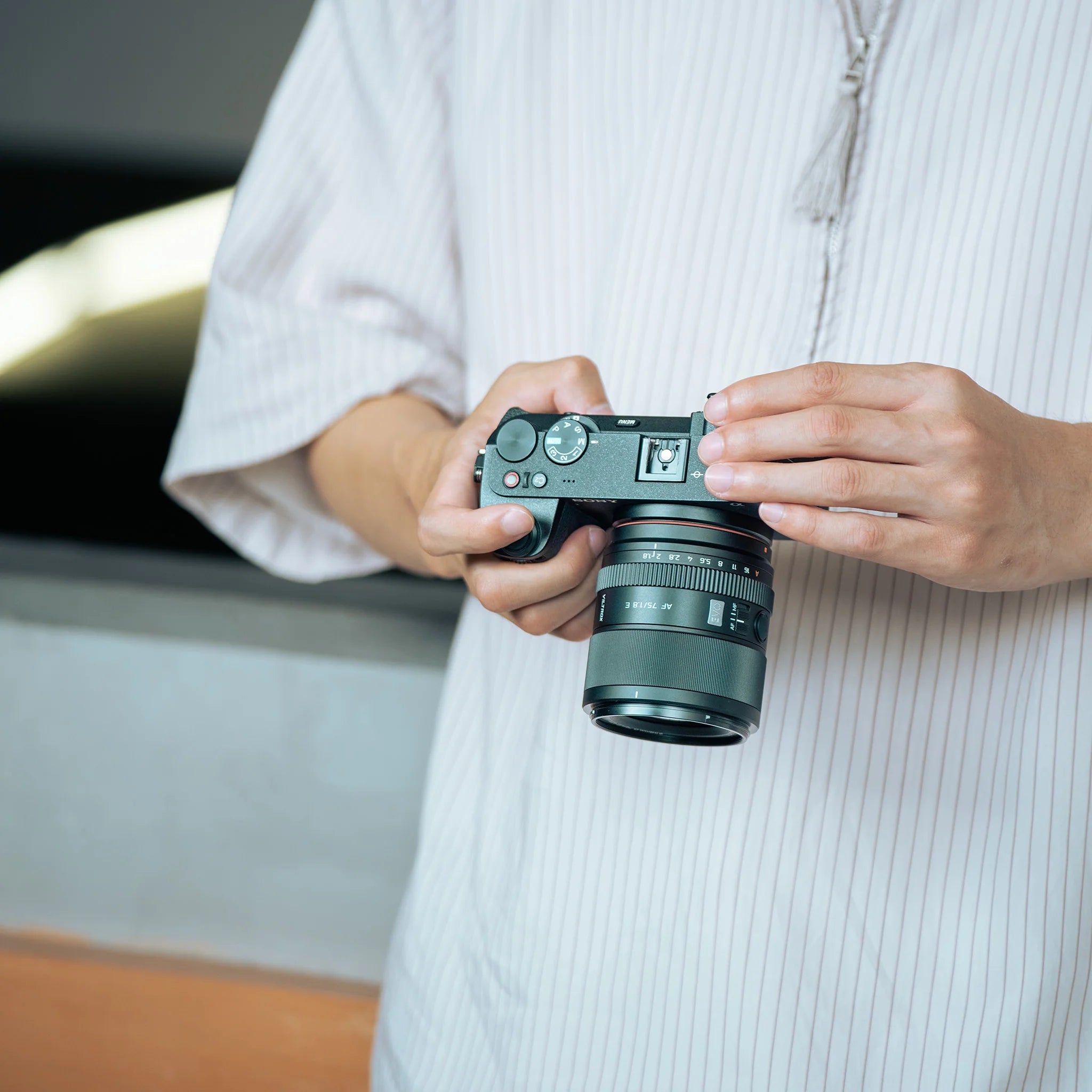 Viltrox AF 75mm F1.8 EVO APS-C Prime Lens for Sony E-Mount, STM Autofocus Lens with F1.8 Aperture, 0.74m Close Focus, 58mm Filter Thread, USB-C Firmware Upgrade, Lightweight 325g Design